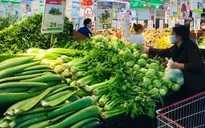 Giá cả ổn định ngày mùng 3 Tết