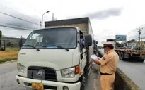 Xử phạt xe ô tô vượt chốt kiểm dịch