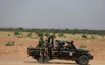 Nhiều tay súng đi xe máy đột kích ngôi làng ở Niger, sát hại 14 người
