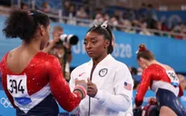 Simone Biles chính thức rút khỏi Olympic Tokyo