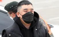 Seungri đối mặt 5 năm tù vì bê bối tình dục, cờ bạc