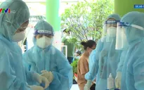 TP Hồ Chí Minh xét nghiệm cho hơn 100.000 thí sinh và cán bộ coi thi THPT