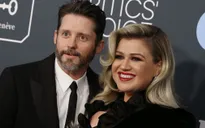 Kelly Clarkson phải trả gần 200.000 USD tiền trợ cấp mỗi tháng cho chồng cũ