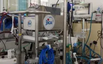 JICA cung cấp trang thiết bị khẩn cấp cho Bệnh viện Chợ Rẫy để điều trị bệnh nhân COVID-19