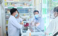 Hà Nội đình chỉ 30 nhà thuốc không đảm bảo an toàn phòng dịch