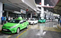 Đề nghị bổ sung xe đưa/đón khách từ sân bay Nội Bài vào “luồng xanh"
