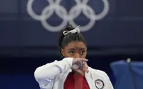 Simone Biles tiếp tục rút lui thêm 2 nội dung
