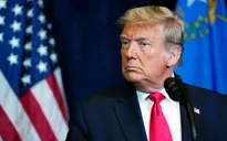 Cựu Tổng thống Donald Trump kiện Facebook, Twitter và Google