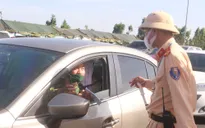 Bắt buộc phải có giấy xét nghiệm âm tính khi ra vào TP Hồ Chí Minh