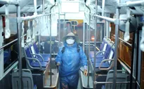 Hà Nội tạm dừng hoạt động vận tải hành khách công cộng đến 14 tỉnh thành phố