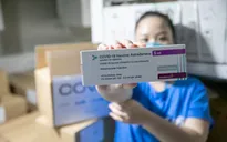 Việt Nam nhận thêm 494.000 liều vaccine phòng COVID-19 từ COVAX