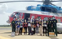 Đưa 12 nhân viên y tế cùng 5.000 liều vaccine COVID-19 đến Côn Đảo