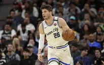 Brooklyn Nets ký hợp đồng với … máy photocopy cũ