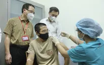 Chính thức tiêm thử nghiệm vaccine ARCT-154 phòng COVID-19