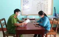 Cán bộ trường trung cấp sửa giấy xét nghiệm COVID-19 để "thông chốt"