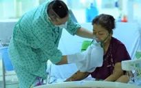 Chàng trai F0 tình nguyện chăm sóc bệnh nhân COVID-19