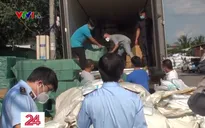 Bắt lô hàng máy tạo oxy, đồ dùng phòng chống dịch nhập lậu