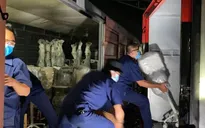 Chuyến tàu chở hàng trăm thiết bị y tế tới TP Hồ Chí Minh