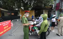 Từ 4/9, Hà Nội tăng cường 39 chốt trực quản lý đi lại giữa ''vùng đỏ'', ''vùng xanh''