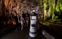 Robot hướng dẫn du lịch tại Hy Lạp