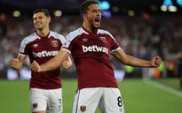 Vùi dập Leicester City, West Ham hiên ngang vươn lên dẫn đầu Ngoại hạng Anh