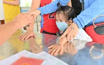 Quảng Ninh: Người dưới 18 tuổi được qua chốt khi có xét nghiệm âm tính với SARS-CoV-2