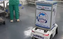 Ứng dụng robot tại bệnh viện dã chiến số 14 ở TP Hồ Chí Minh