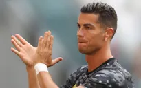 Ronaldo chào tạm biệt đồng đội tại Juventus