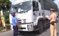 Quản lý chặt lái xe đường dài để ngăn dịch bệnh lây lan
