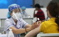 TP Hồ Chí Minh bắt đầu tiêm vaccine COVID-19 đợt 6, thêm 3.127 F0 xuất viện