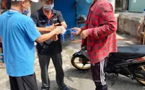 Chém đứt gân tay người trực chốt kiểm dịch COVID-19 khi bị kiểm tra giấy tờ