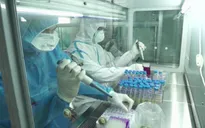 Ca mắc COVID-19 mới tăng nhẹ, 54 bệnh nhân đang thở oxy