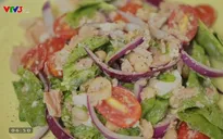 Hướng dẫn làm món salad đậu trắng cá ngừ cực đơn giản lại giàu dưỡng chất