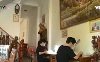 Hai anh em thủ khoa, á khoa và món quà tặng cha giữa mùa dịch