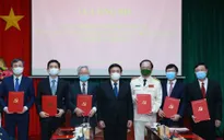 Trao Quyết định của Bộ Chính trị về bổ nhiệm Thường trực Hội đồng Lý luận Trung ương
