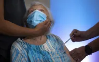 Vì sao mũi vaccine tăng cường không thể chấm dứt đại dịch?