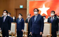 Thủ tướng: Chúng ta sẽ cùng nhau chiến thắng COVID-19, bình minh của cuộc sống bình yên sẽ sớm trở lại