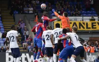 Tottenham nhận thất bại đầu tiên ở Ngoại hạng Anh