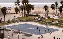 NBA cân nhắc việc đưa các trận đấu ra ngoài trời