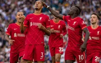 Thắng dễ Leeds, Liverpool không được hưởng niềm vui trọn vẹn