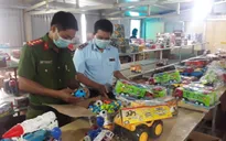 Phá kho chứa đồ chơi Trung Thu lớn nhất từ trước đến nay tại Nam Định