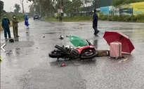 Đôi nam nữ tử vong trên đường nghi do sét đánh