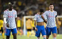Ronaldo ghi bàn, Manchester United vẫn thua sốc trước Young Boys