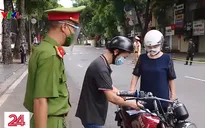 Hà Nội tăng cường kiểm soát người dân ra đường dịp nghỉ lễ 2/9