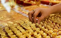 Giá vàng bất ngờ giảm mạnh