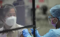 Thái Lan đặt mục tiêu tiêm một triệu liều vaccine mỗi ngày