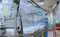 Cáng áp lực âm hạn chế lây nhiễm chéo khi vận chuyển F0