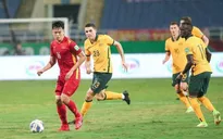 Thành Chung chấn thương, HLV Park Hang-seo lại đau đầu với hàng thủ
