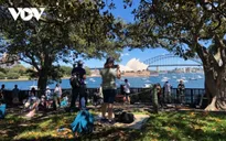 Australia chào năm mới với số ca mắc COVID-19 cao nhất