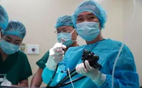 Phát hiện con nuốt đồng xu, 4 ngày sau mới đưa vào viện xử trí